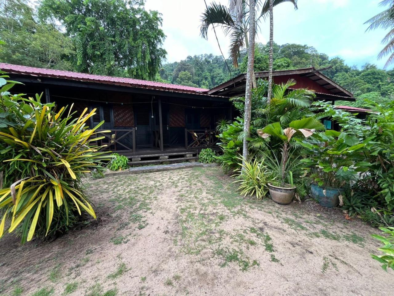 Hotel The Station Tioman Kampong Ayer Batang Exteriér fotografie